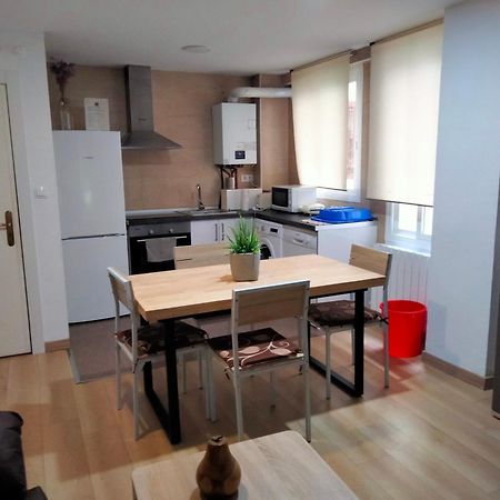 Casa Pedrada Apartman Zaragoza Kültér fotó